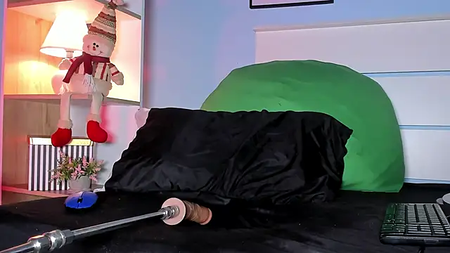 alicialittle online show from 22, 12, 2024