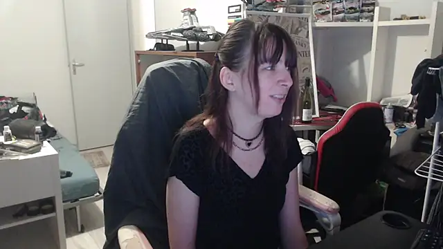 Snapshot of missthon0 chatting on 9, 2, 2026 missthon0 online show from 9, 2, 2026