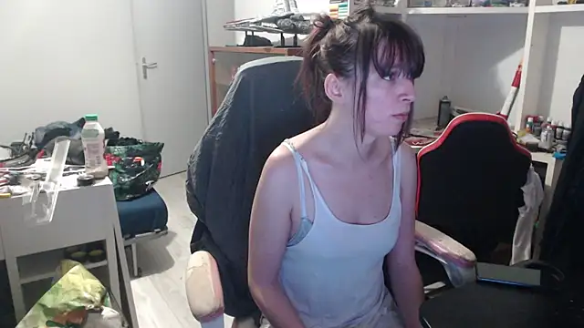 missthon0 online show from 5, 3, 2026