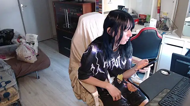Snapshot of missthon0 chatting on 24, 6, 2026 missthon0 online show from 24, 6, 2026
