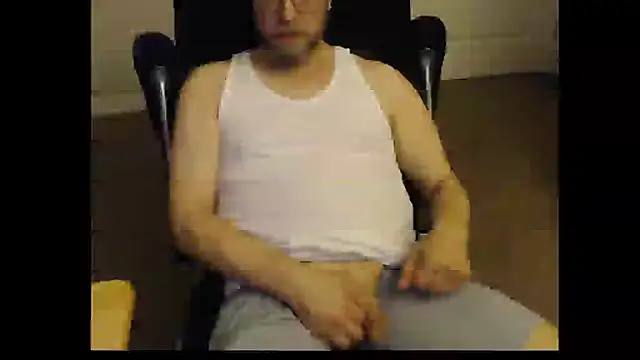 Snapshot of daveletsplay chatting on 3, 12, 2025 daveletsplay online show from 3, 12, 2025