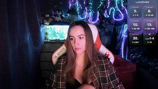 Selbi Paine online show from 30, 7, 2026