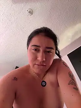 Snapshot of KallyMyller1 chatting on 5, 11, 2025 KallyMyller1 online show from 5, 11, 2025