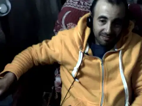 Snapshot of big_heart chatting on 1, 1, 2025 big heart online show from 1, 1, 2025