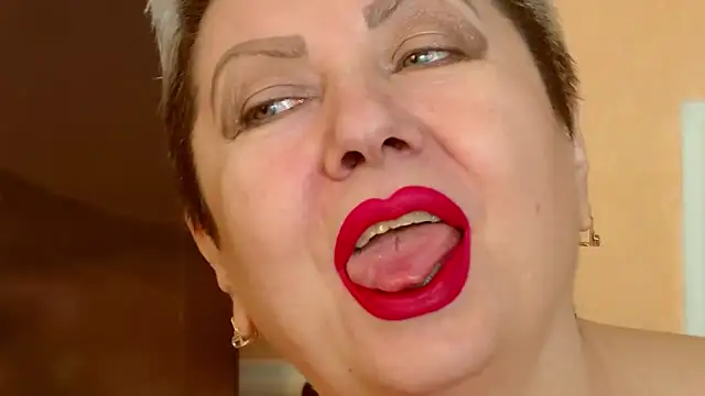 Snapshot of LadyPosh chatting on 24, 2, 2026 LadyPosh online show from 24, 2, 2026