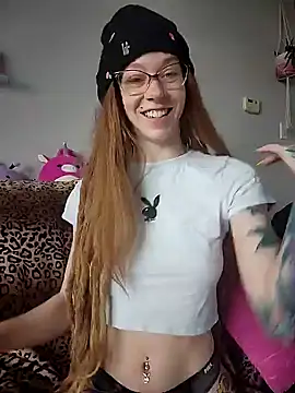 LucidLucy online show from 31, 1, 2025