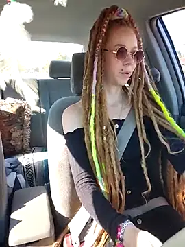 LucidLucy online show from 6, 10, 2025