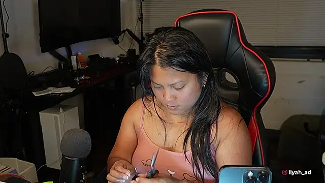 Bubbleliyah online show from 31, 10, 2025