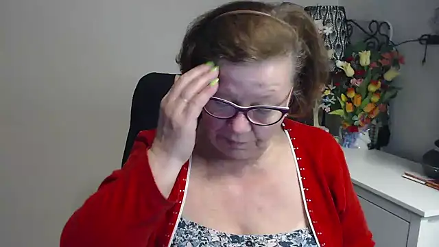 Adelewildx online show from 13, 5, 2026