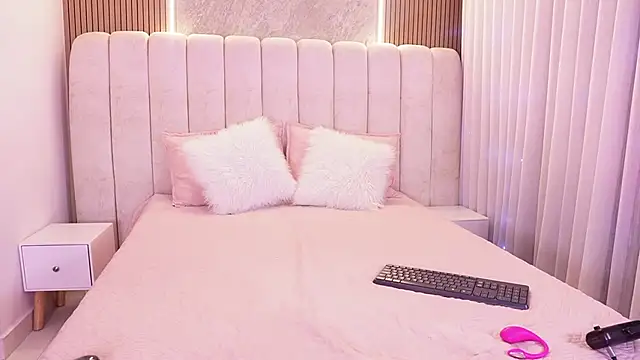 emyli sw  online show from 30, 3, 2026