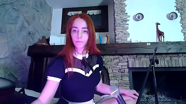 pisswhorelana online show from 24, 1, 2025
