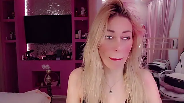 AnnieGOld  online show from 17, 11, 2025