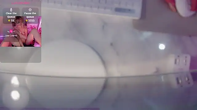 AnnieGOld  online show from 21, 12, 2025