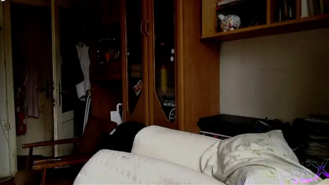 Snapshot of FireFox_Feel chatting on 7, 12, 2024 FireFox Feel online show from 7, 12, 2024