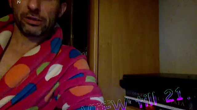 Snapshot of FireFox_Feel chatting on 8, 12, 2024 FireFox Feel online show from 8, 12, 2024