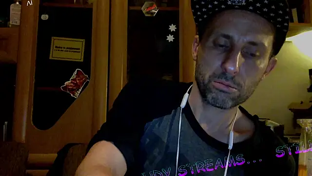 Snapshot of FireFox_Feel chatting on 9, 12, 2024 FireFox Feel online show from 9, 12, 2024