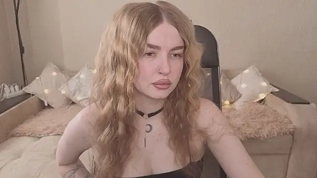 ViolettaLopez online show from 5, 2, 2026