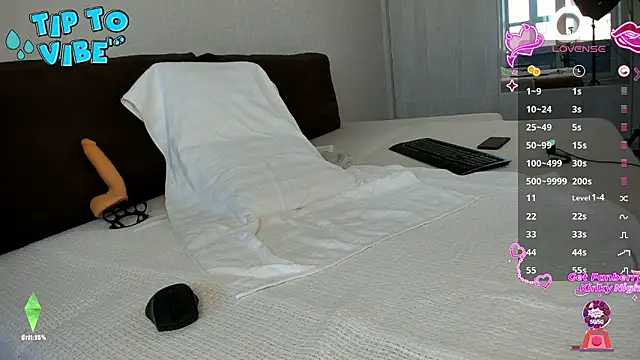 Snapshot of Smallnipples chatting on 15, 2, 2026 Smallnipples online show from 15, 2, 2026