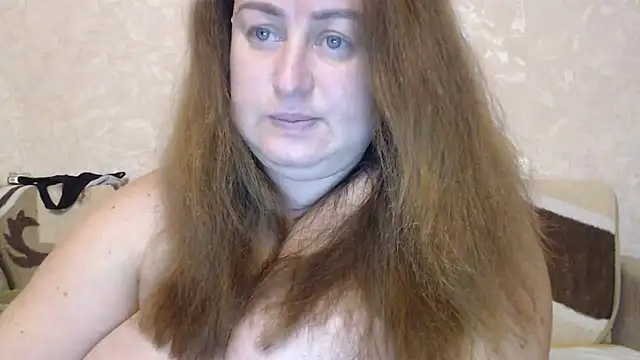 Amy August online show from 22, 10, 2025