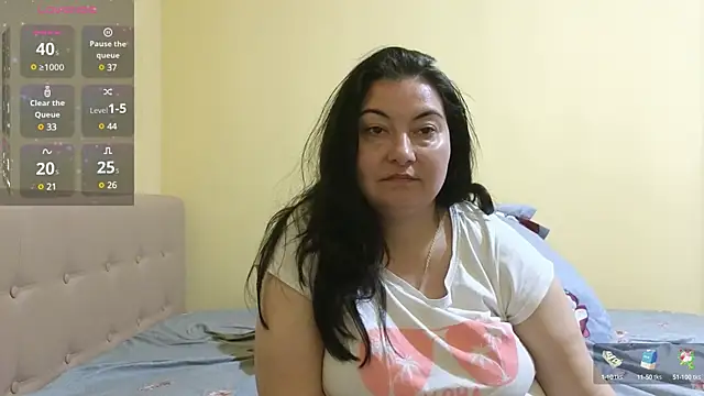 BBW MILF 4U online show from 1, 3, 2025