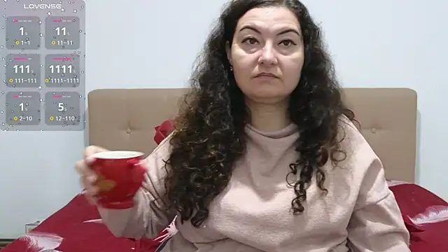 BBW MILF 4U online show from 5, 11, 2025