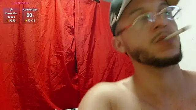 Snapshot of MarcusMilarc chatting on 14, 7, 2026 MarcusMilarc online show from 14, 7, 2026