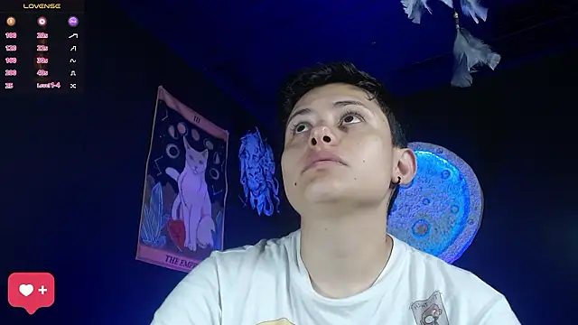 Snapshot of girl_intense444 chatting on 5, 2, 2026 girl intense444 online show from 5, 2, 2026