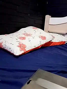 KrikaCat online show from 3, 3, 2025