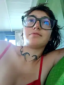 Snapshot of Blulilla69 chatting on 26, 9, 2025 Blulilla69 online show from 26, 9, 2025