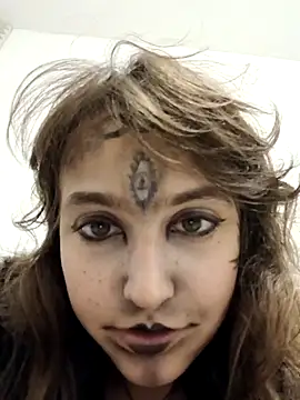 Snapshot of Blulilla69 chatting on 31, 10, 2025 Blulilla69 online show from 31, 10, 2025