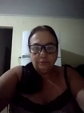 Snapshot of catdool chatting on 2, 1, 2025 catdool online show from 2, 1, 2025