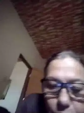 Snapshot of catdool chatting on 2, 1, 2025 catdool online show from 2, 1, 2025