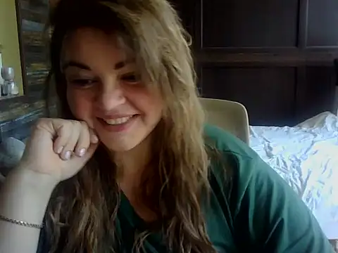 Snapshot of cute__cherry chatting on 8, 7, 2026 cute cherry online show from 8, 7, 2026