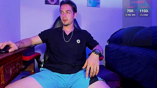 Snapshot of Alex_smith00 chatting on 9, 1, 2025 Alex smith00 online show from 9, 1, 2025