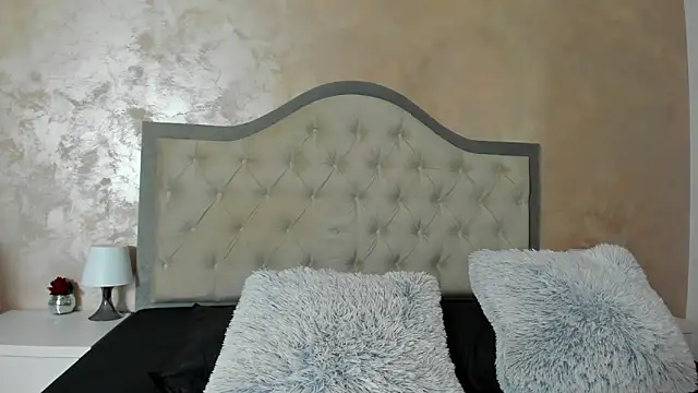 JennaMyers online show from 7, 11, 2025