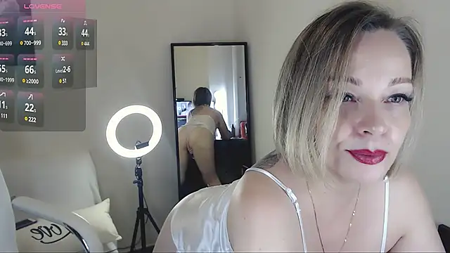 Tilly Eliot online show from 18, 3, 2025