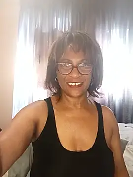 Hotgrannyx online show from 18, 12, 2025