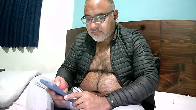 Snapshot of PhillDrake11 chatting on 24, 3, 2026 PhillDrake11 online show from 24, 3, 2026