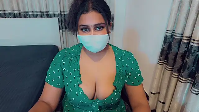 Snapshot of SonY_CaM chatting on 15, 5, 2026 SonY CaM online show from 15, 5, 2026