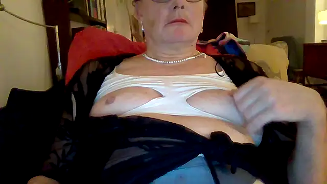 Mona-Mature online show from 2, 12, 2025
