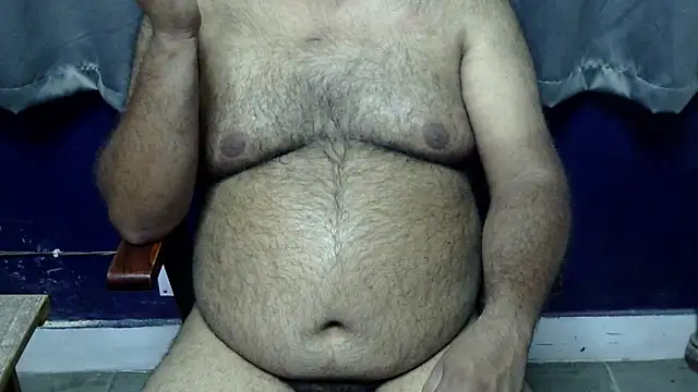Snapshot of hairysubcub_70 chatting on 20, 4, 2026 hairysubcub 70 online show from 20, 4, 2026
