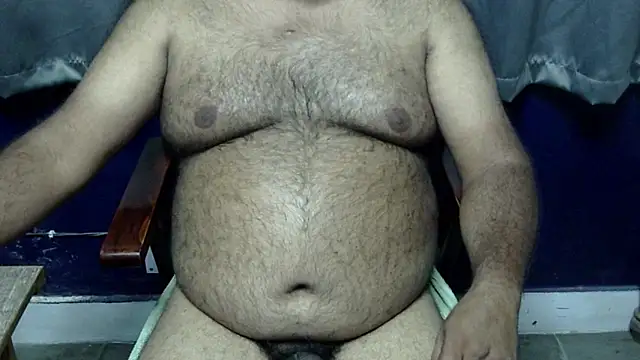 Snapshot of hairysubcub_70 chatting on 21, 4, 2026 hairysubcub 70 online show from 21, 4, 2026