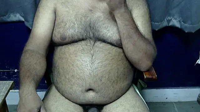 Snapshot of hairysubcub_70 chatting on 16, 5, 2026 hairysubcub 70 online show from 16, 5, 2026