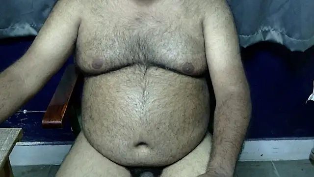 Snapshot of hairysubcub_70 chatting on 16, 5, 2026 hairysubcub 70 online show from 16, 5, 2026