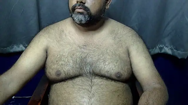 Snapshot of hairysubcub_70 chatting on 29, 5, 2026 hairysubcub 70 online show from 29, 5, 2026