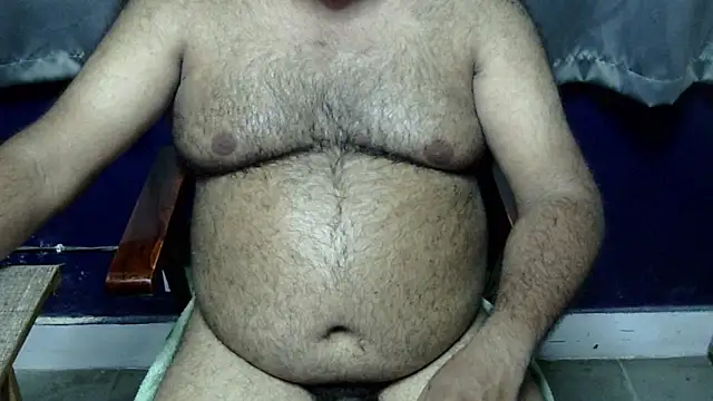 Snapshot of hairysubcub_70 chatting on 13, 6, 2026 hairysubcub 70 online show from 13, 6, 2026