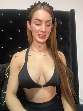 Snapshot of SofiaCarter chatting on 5, 1, 2025 SofiaCarter online show from 5, 1, 2025