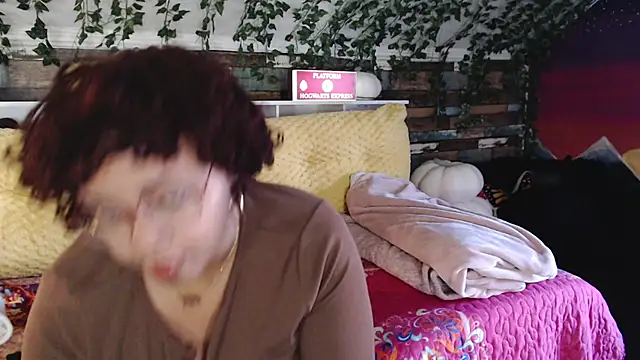 -khayaparker online show from 20, 1, 2025