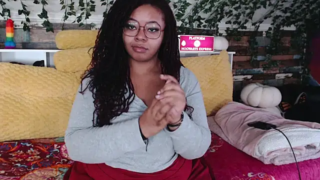 -khayaparker online show from 10, 2, 2025