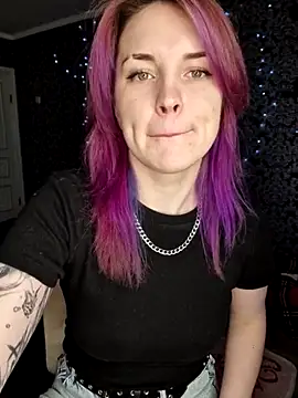 Snapshot of LazyTanukii chatting on 5, 5, 2026 LazyTanukii online show from 5, 5, 2026